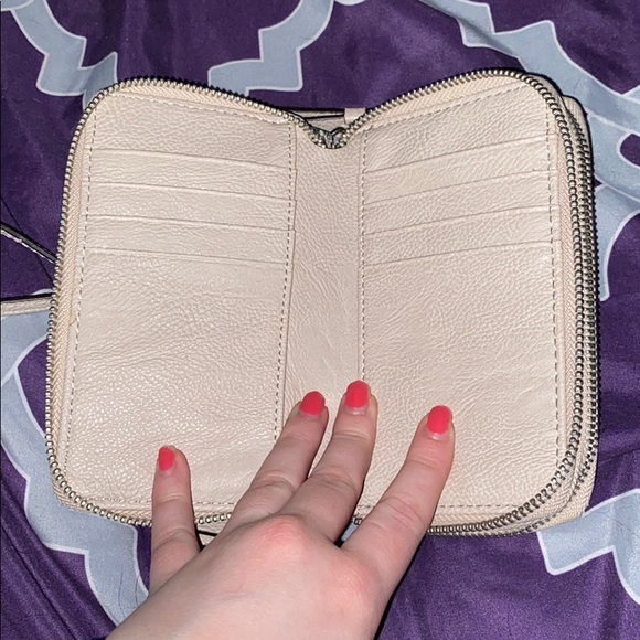 Wallet with strap - Picture 3 of 4